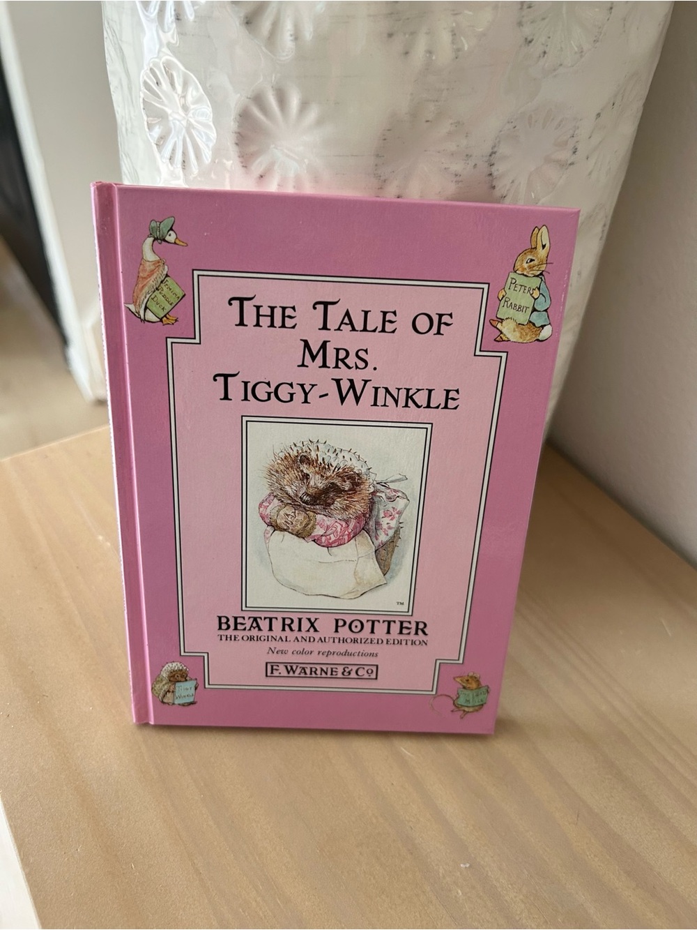 Vintage 1992 The Tale of Mrs. Tiggy-Winkle Beatrix Potter Hardcover Book